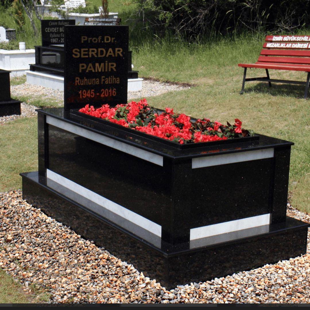 Afyon Şeker mermerinden yapılmış asalet serisi mezar taşı