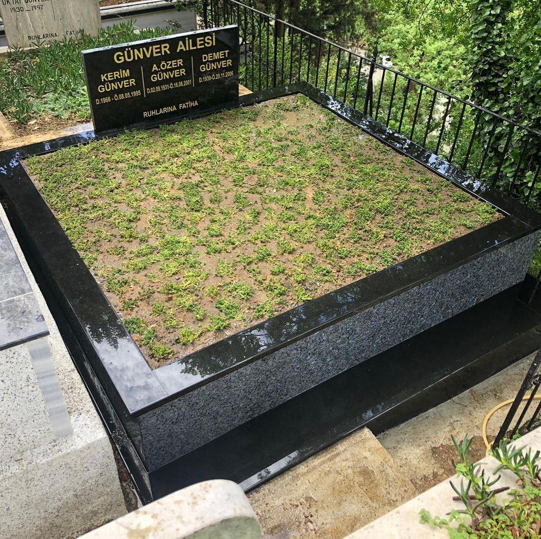 Afyon Şeker mermerinden yapılmış asalet serisi mezar taşı